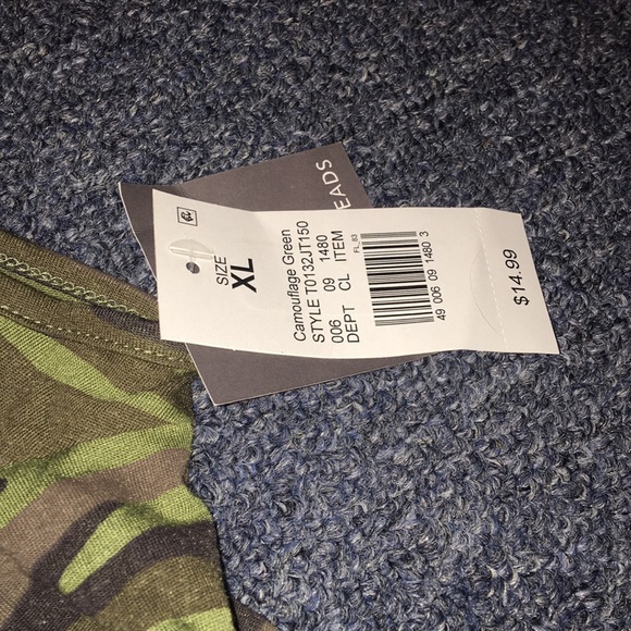 Grayson/Threads camo tee size XL - Picture 4 of 5